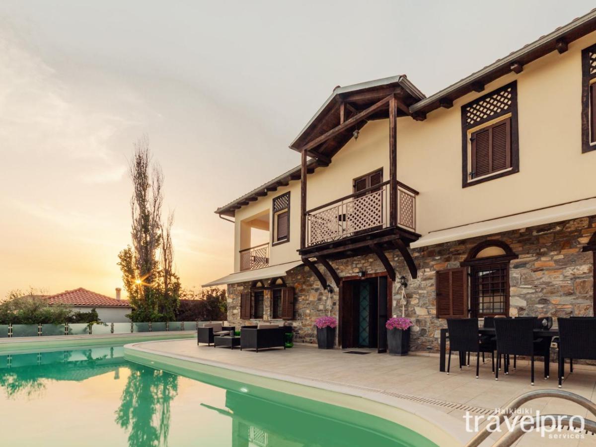 Villa Artemis By Rentalspro - Nikiti Halkidiki Экстерьер фото